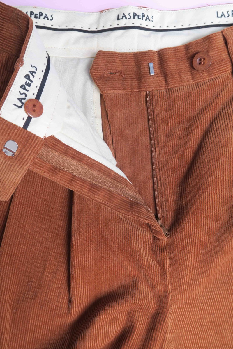 PANTALÓN DE CORDEROY ADAM