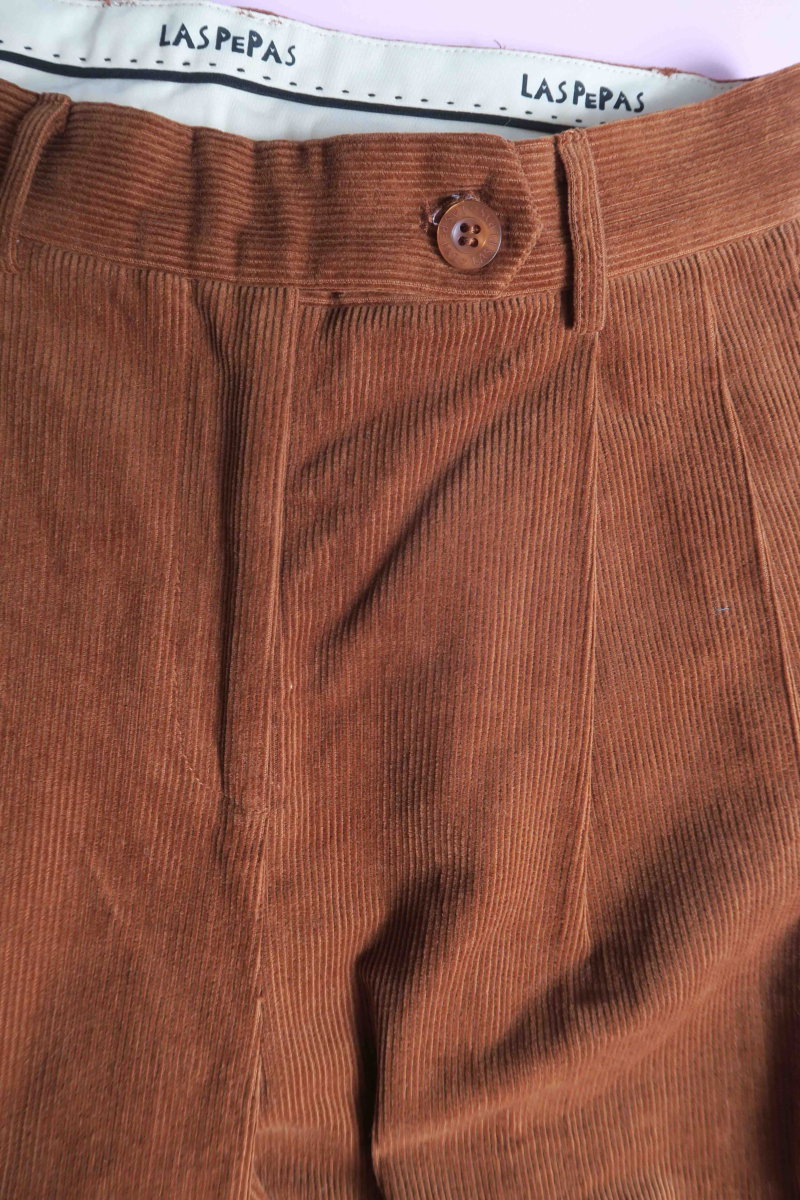 PANTALÓN DE CORDEROY ADAM