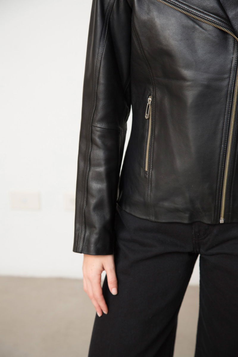 CAMPERA DE CUERO BELLA // OVINO ITALIANO