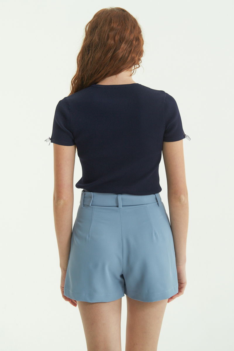 REMERA HELENIA