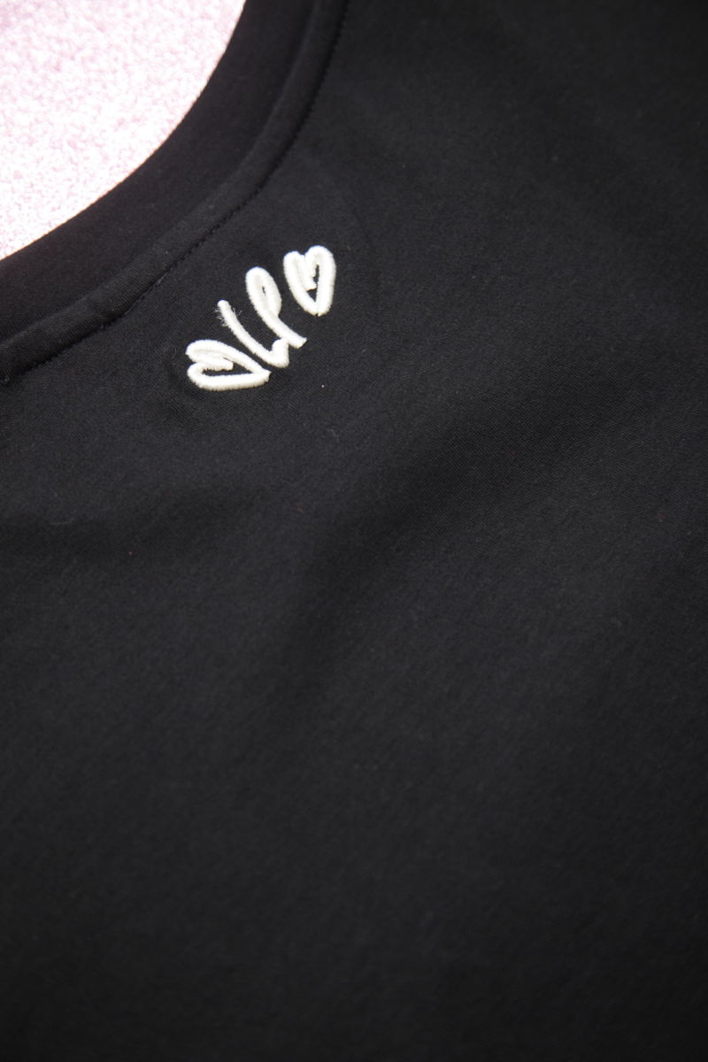 REMERA LUNILU