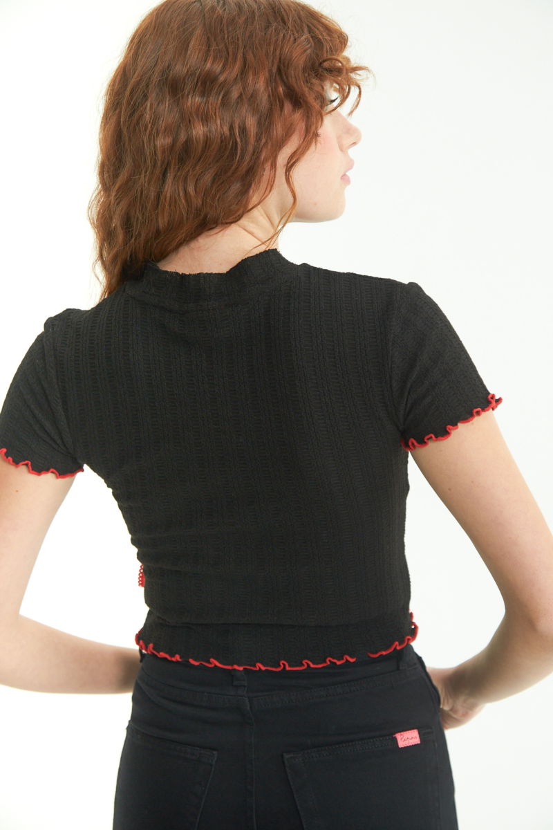 REMERA NESSA