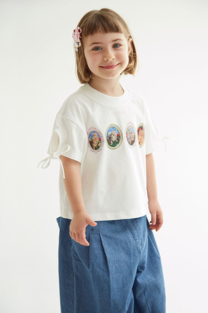 REMERA PORTRAIT MINI