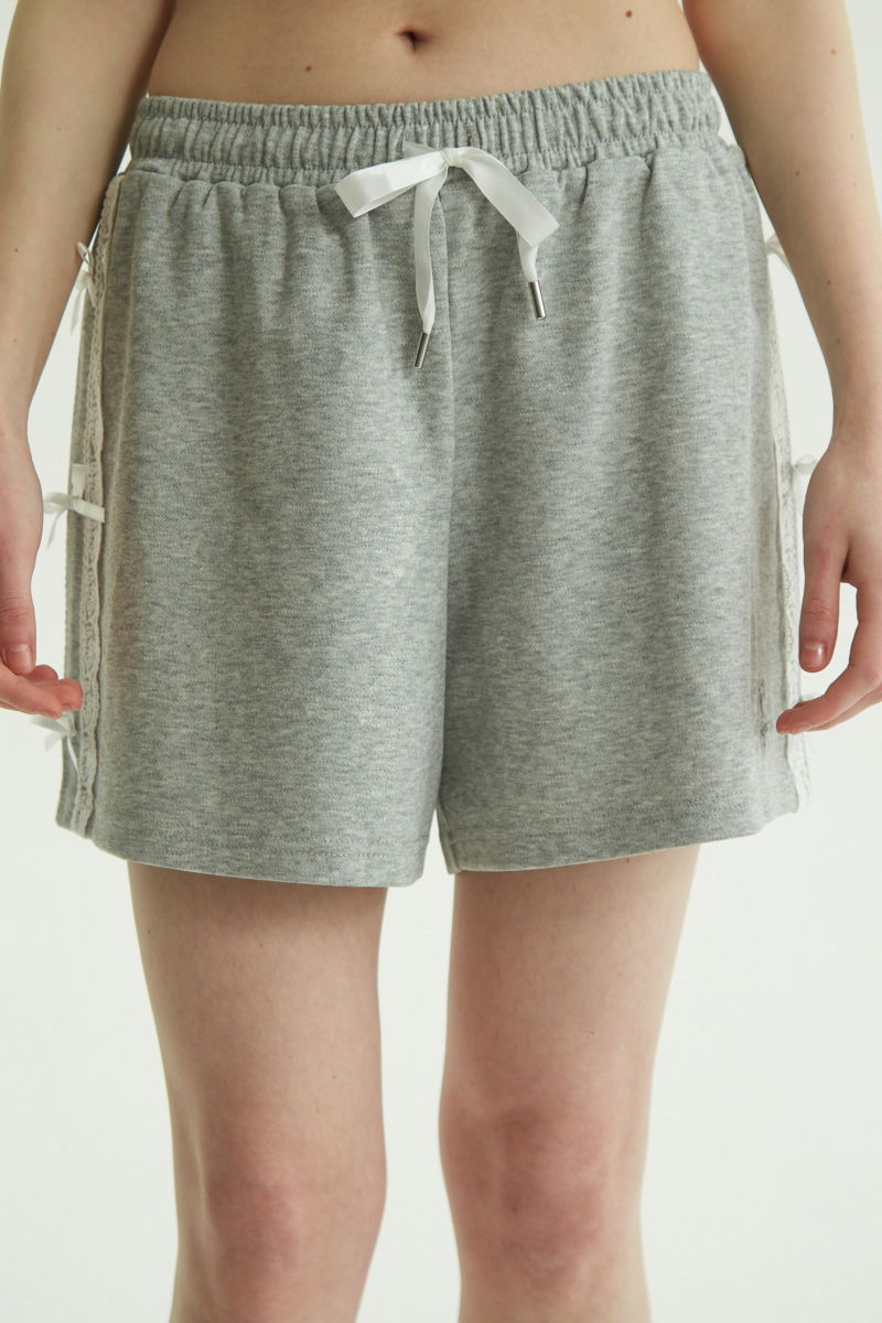 SHORT NYLA