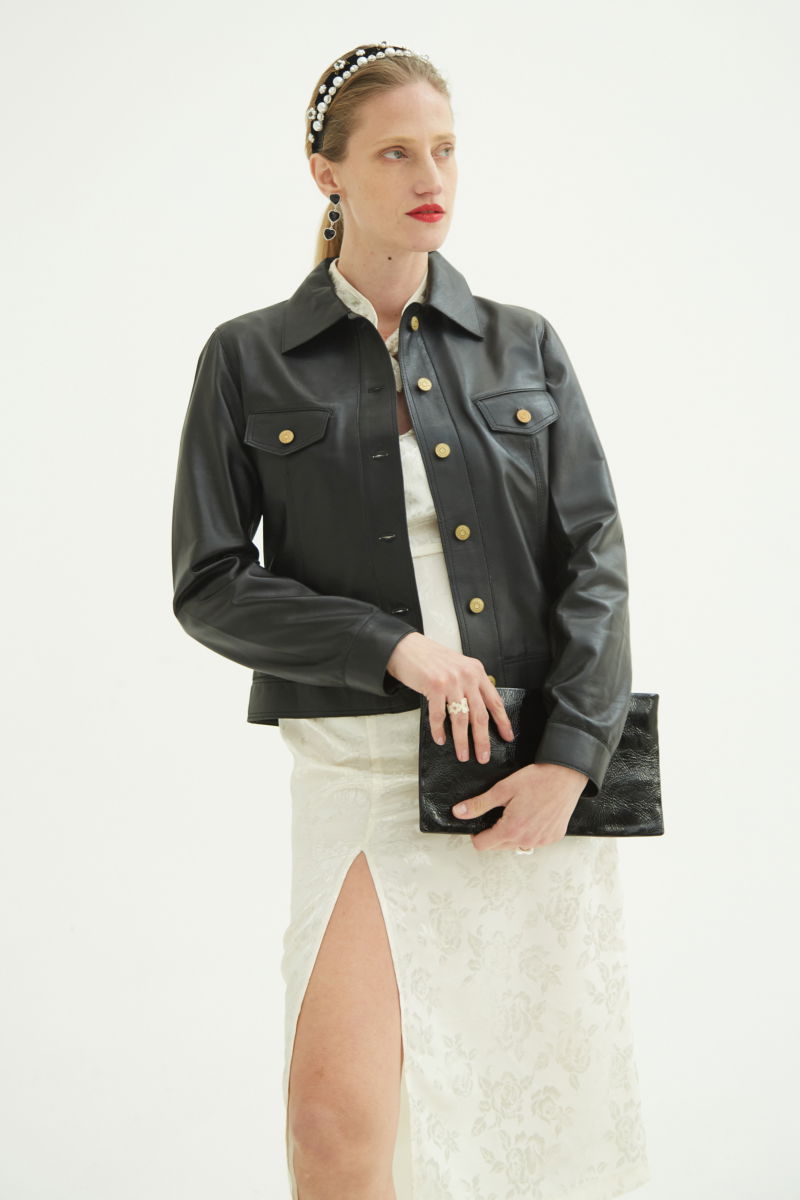 CAMPERA DE CUERO SARA//OVINO ITALIANO