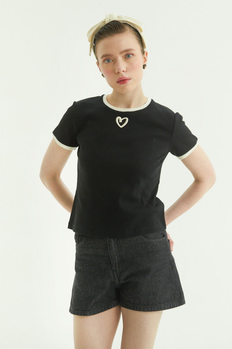 REMERA NYX