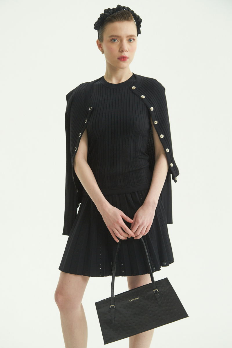 FALDA TRIET