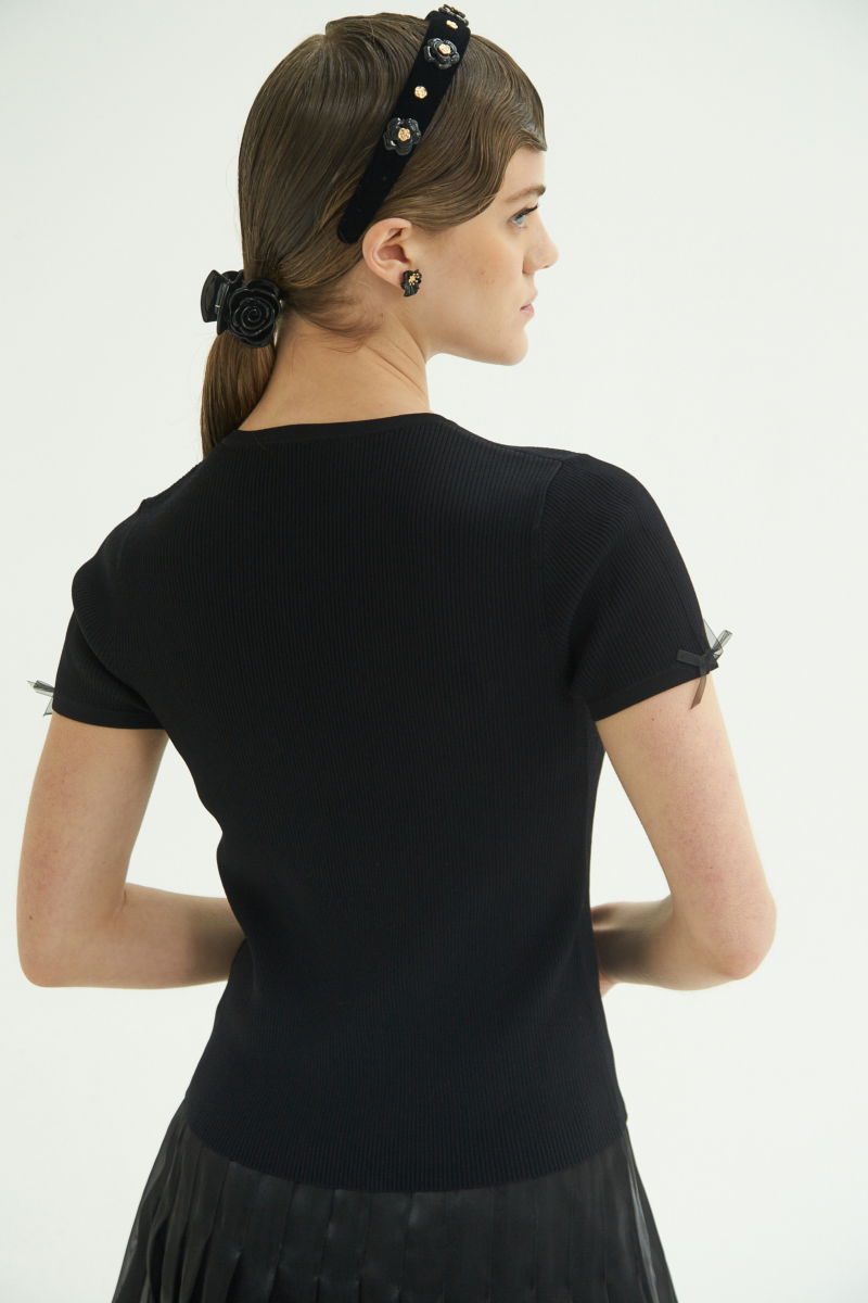 REMERA HELENIA