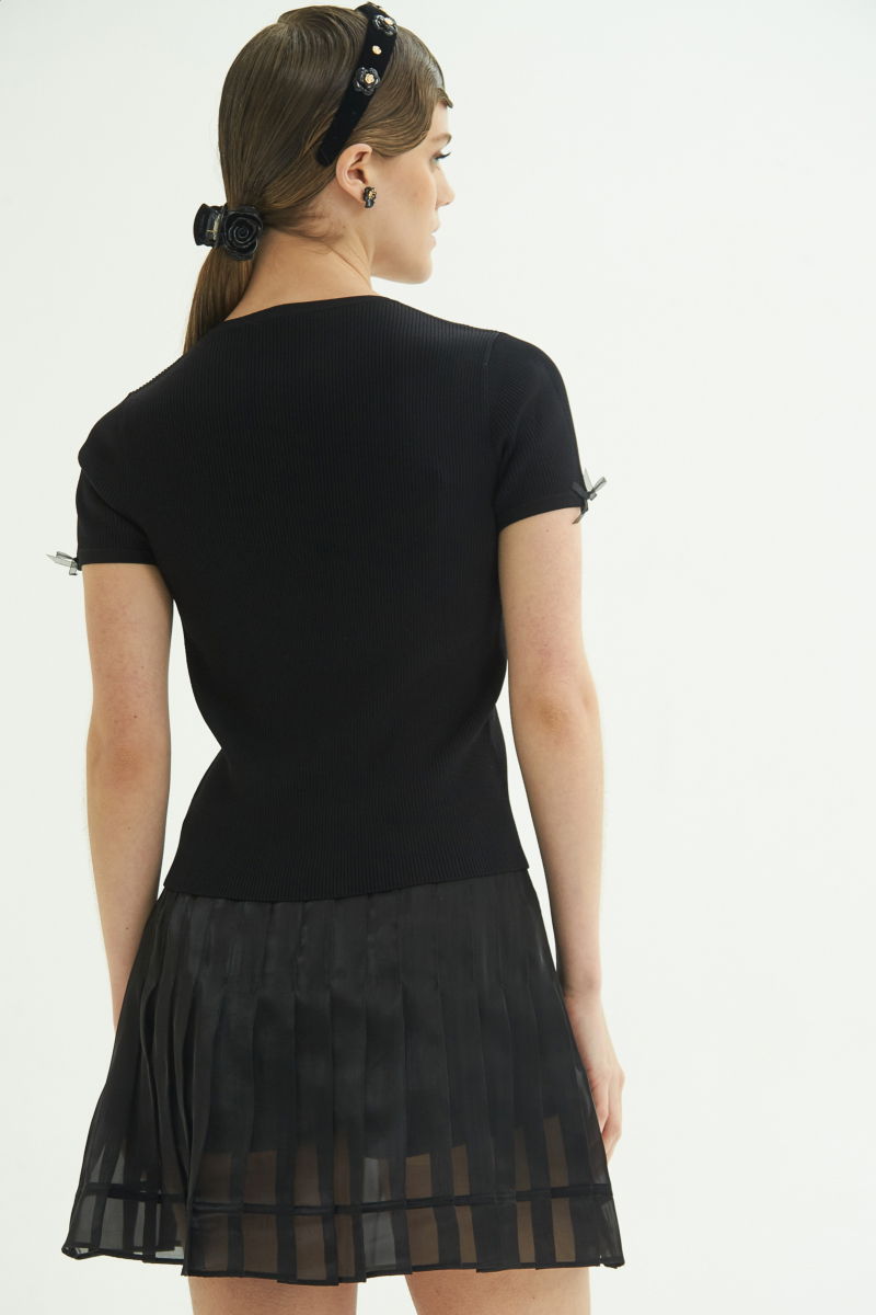 REMERA HELENIA