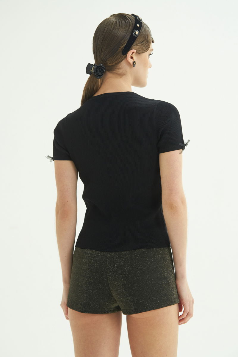 REMERA HELENIA