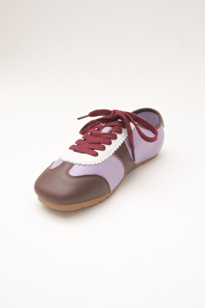 ZAPATILLA DE CUERO ARCE