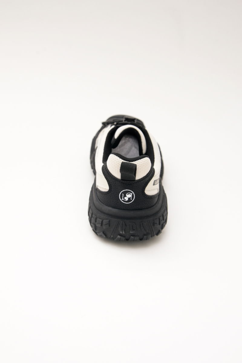 ZAPATILLA TRECK