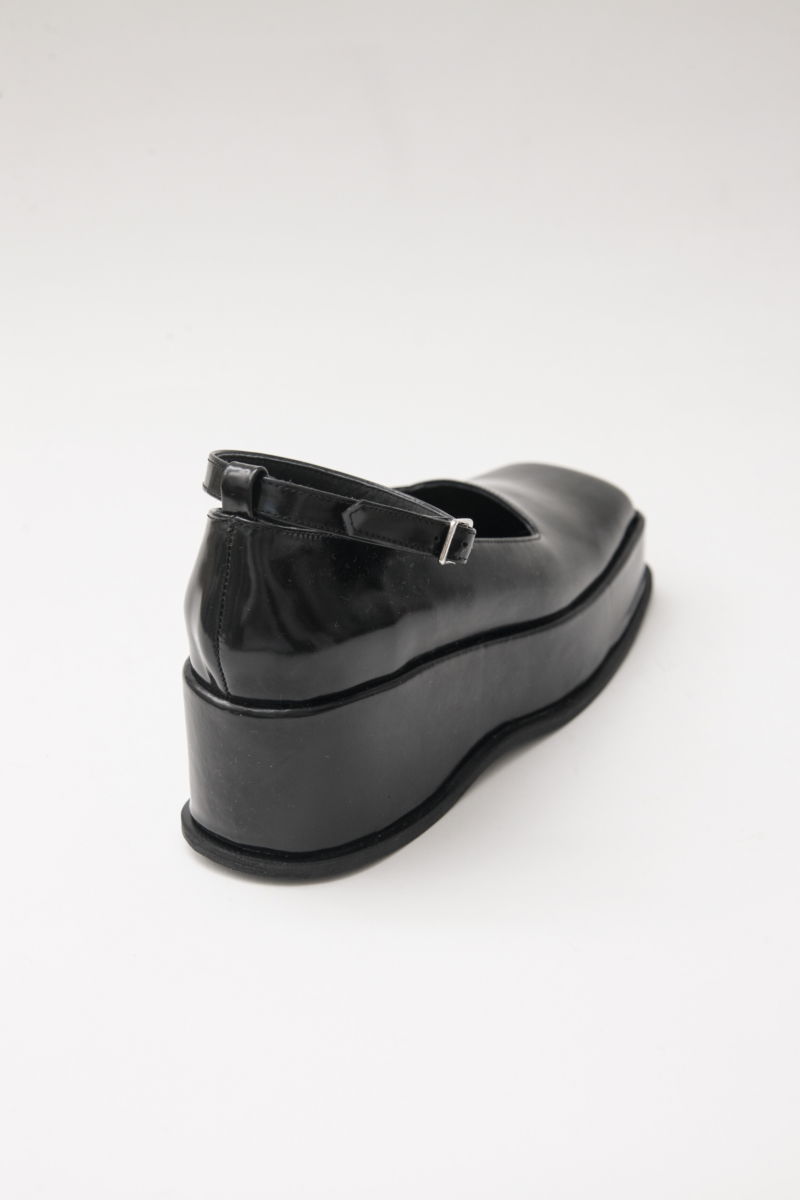 ZAPATO DE CUERO GINKGO