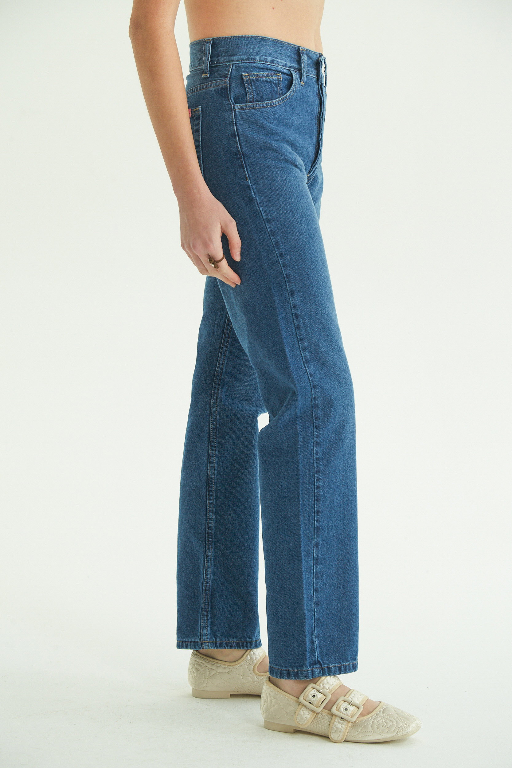 PANTALÓN DE JEAN BELLE