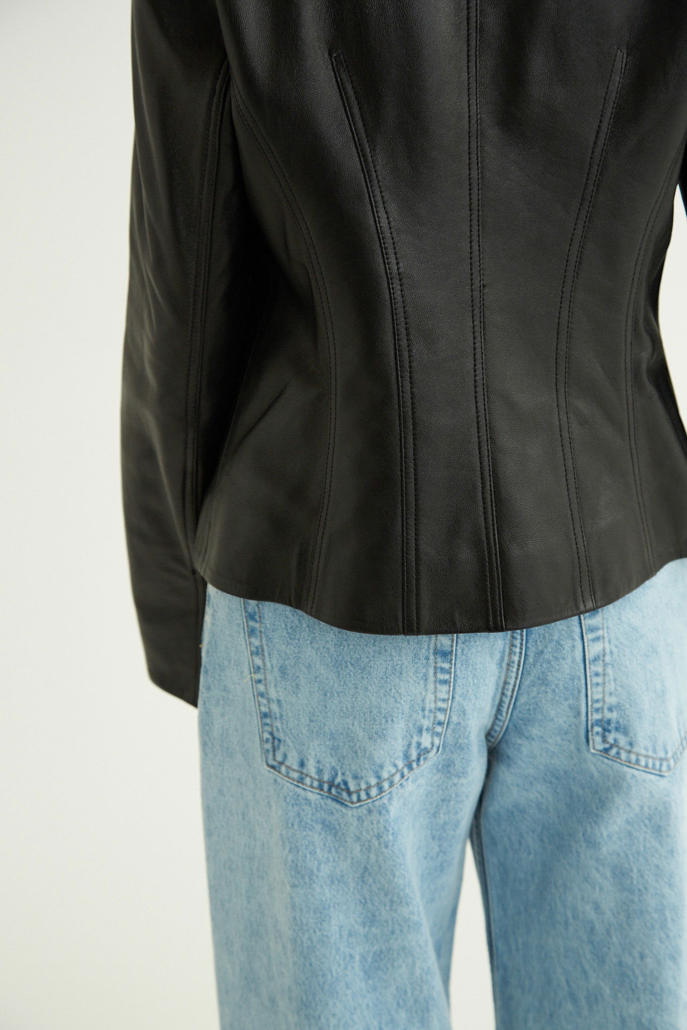 SACO DE CUERO JACOBS // OVINO ITALIANO