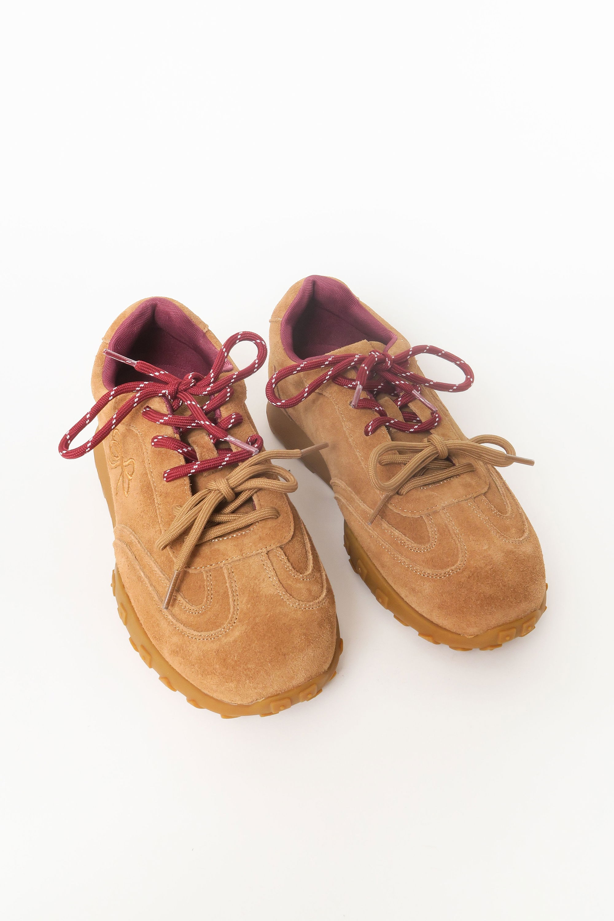 ZAPATILLA DE GAMUZA LACE