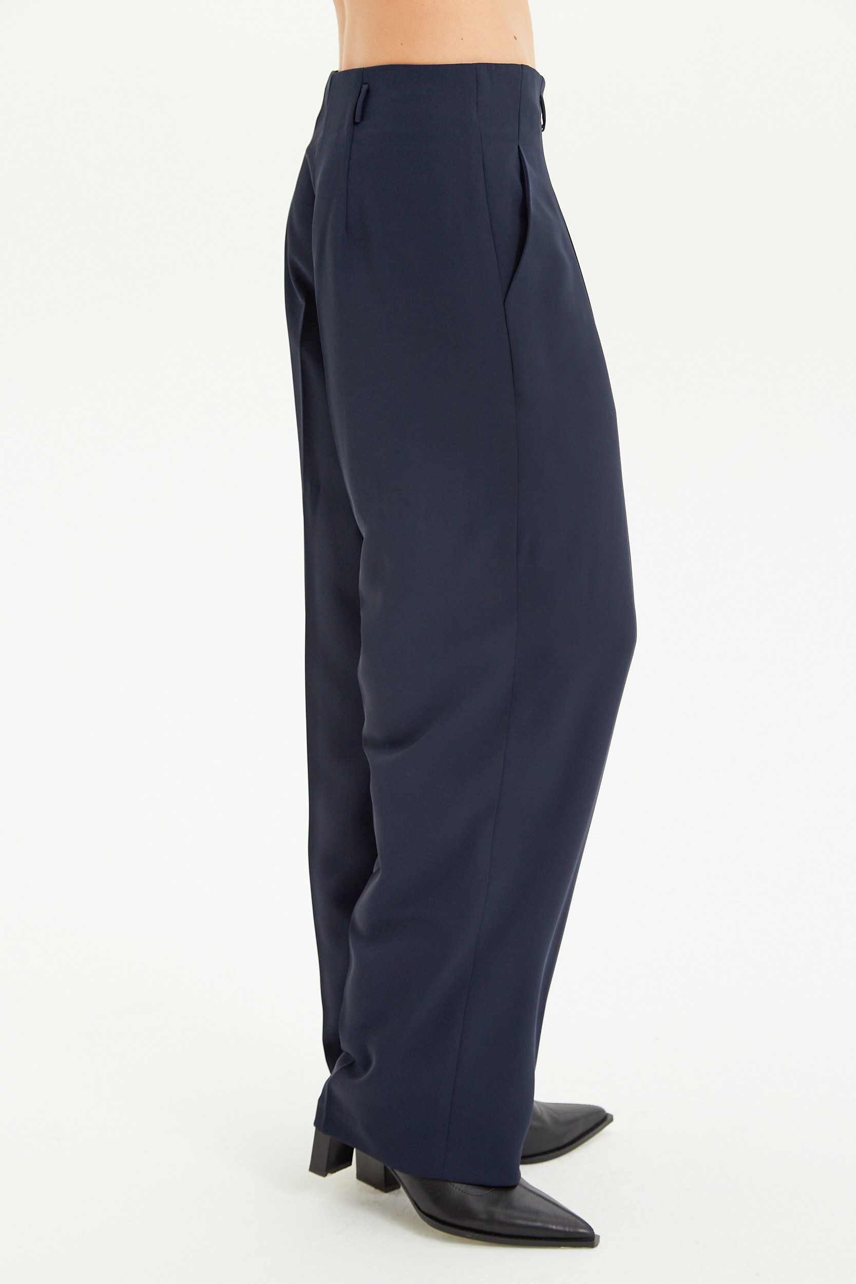 PANTALON SASTRERO ALMEZ TON