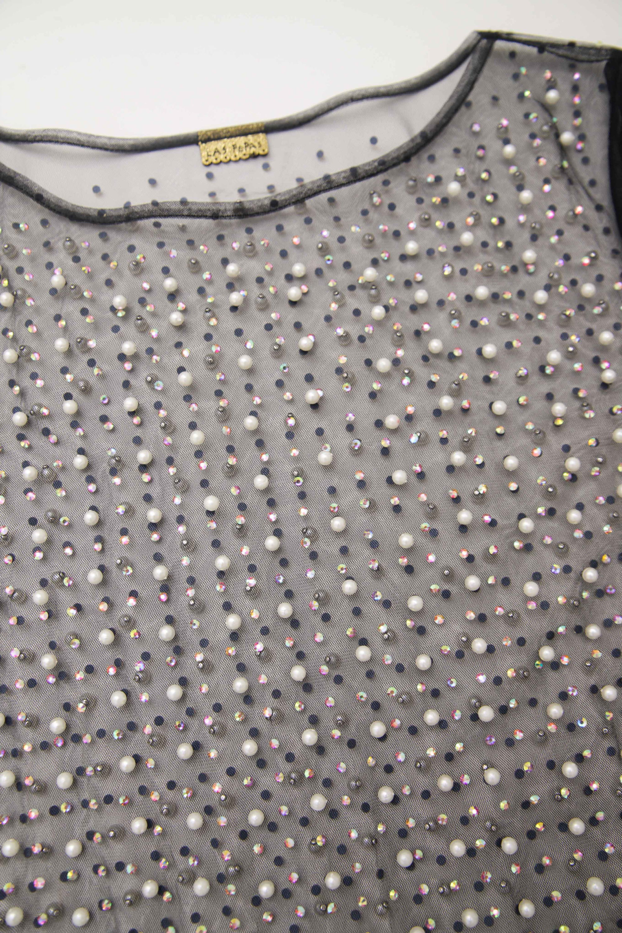 REMERA BORDADA PEARL