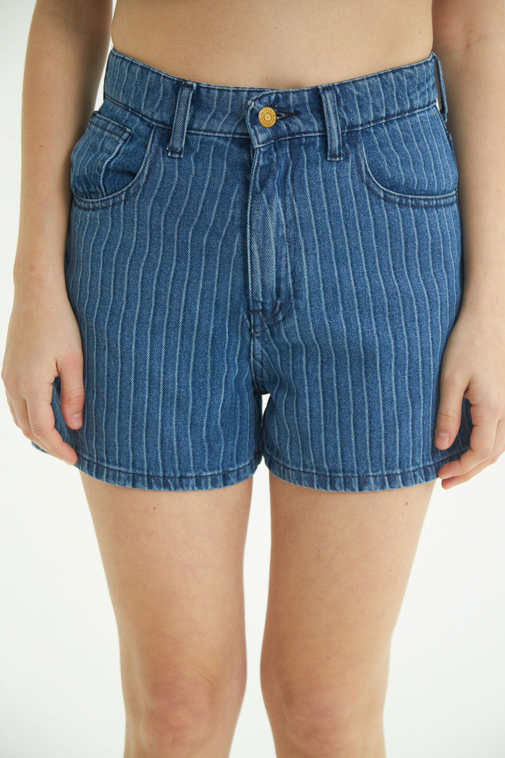 SHORT DE JEAN LUNA TIZADO